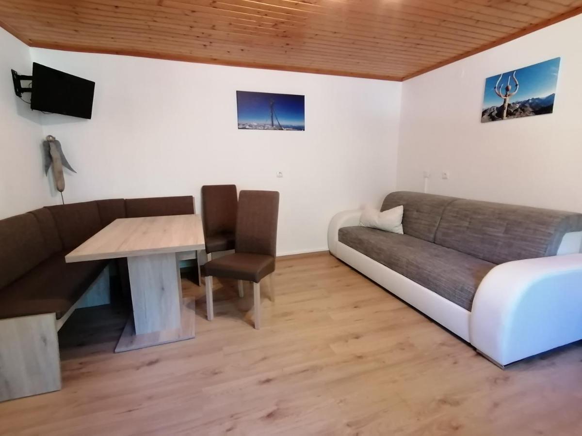 Ferienwohnung Prast Ainet Eksteriør bilde